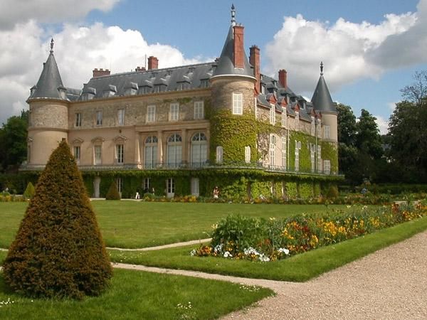 Дворец-замок в Рамбуйе (Сhateau de Rambouillet)